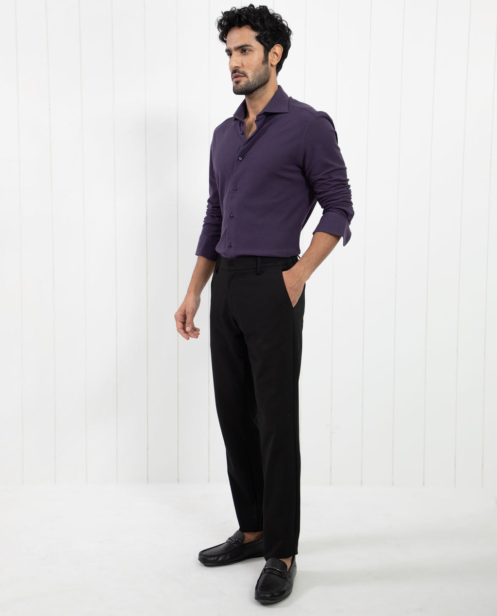 Rare Rabbit Men's Venziya Dark Purple Cotton Plain Regular Fit Full Sleeve Collared Shirt